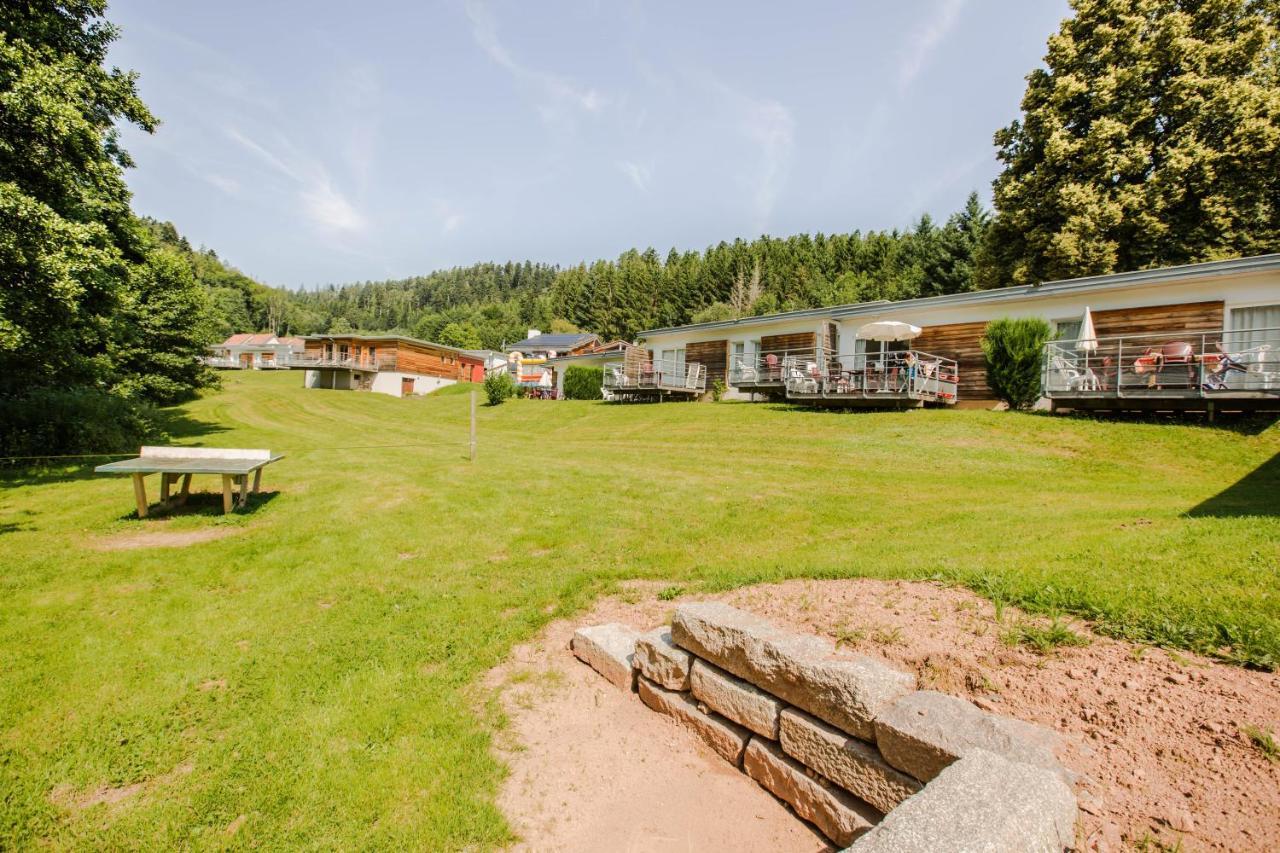 Hotel Vvf Les Fontaines Des Vosges Saales Zewnętrze zdjęcie